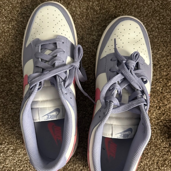 New Nike Low Dunks - Picture 3 of 3